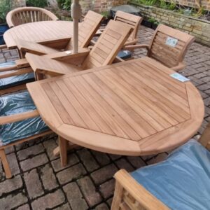 Versatile extendable teak outdoor dining set from Kingsley Smythe