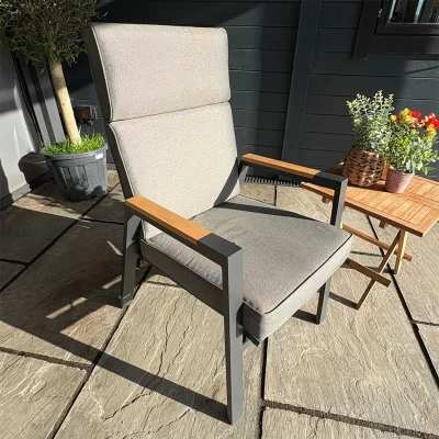 Reclining chair