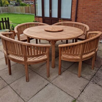 Superior quality teak outdoor dining set from Kingsley Smythe